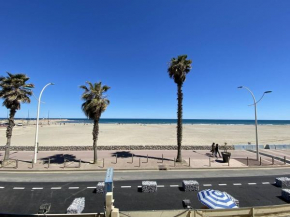 Charmant Trois-Pièces avec Loggia et Parking à Canet-Plage - FR-1-750-64